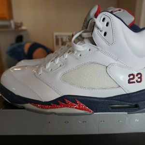 Jordan Independence Day 5s size 13